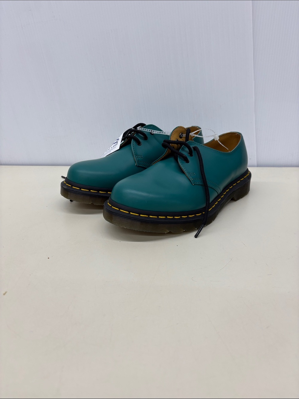 Dr. Martens Teal Lace-Up Oxford Shoes Brand New With Tags NWT Size 7